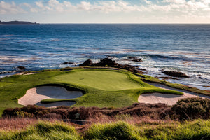 OneGolf Golfrea bild med golfbana och golfpeggar. Använd golfhandskar när du spelar för en bättre golfupplevelse
